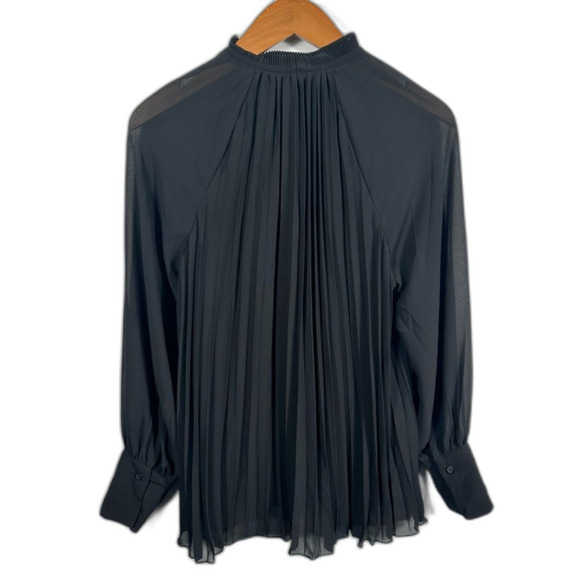 H&M Elegant Black Sheer Pleated Chiffon Long Sleeve Blouse Size Small Office - Picture 3 of 16